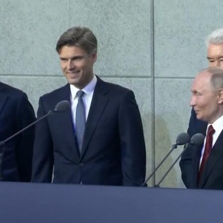 Путин открыл в Москве Национальный космический центр