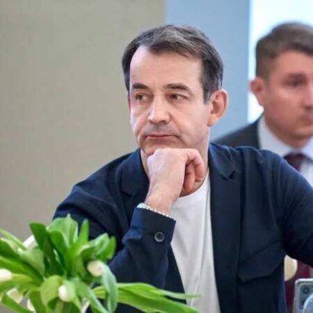 Депутат Певцов призвал остановить словесное предательство Родины после интервью Пугачевой