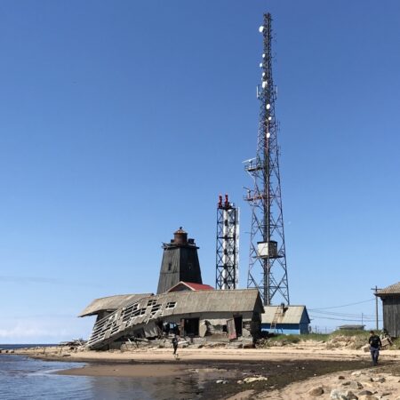 Остров Мудьюг: Эхо Прошлого и Спокойствие Настоящего