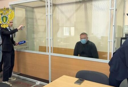 Подозреваемого в незаконной торговле суррогатом отправят под стражу в Ленобласти