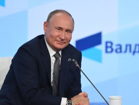 Владимир Путин выступил на пленарном заседании клуба «Валдай»