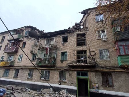 Обстановка после взрыва бытового газа в Красном Луче ЛНР: видеорепортаж