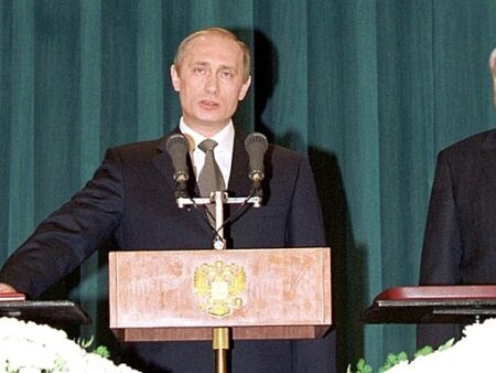 Владимиру Путину исполнилось 73 года: обзор жизни и фотогалерея
