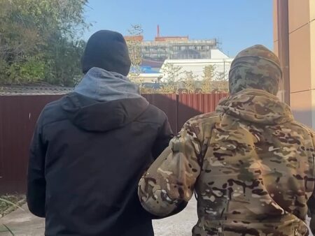 В Красноярске задержан подросток по подозрению в связях с запрещённой организацией