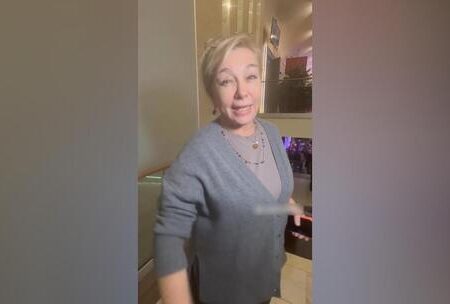 «Год будет прекрасен»: новогоднее поздравление Арины Шараповой